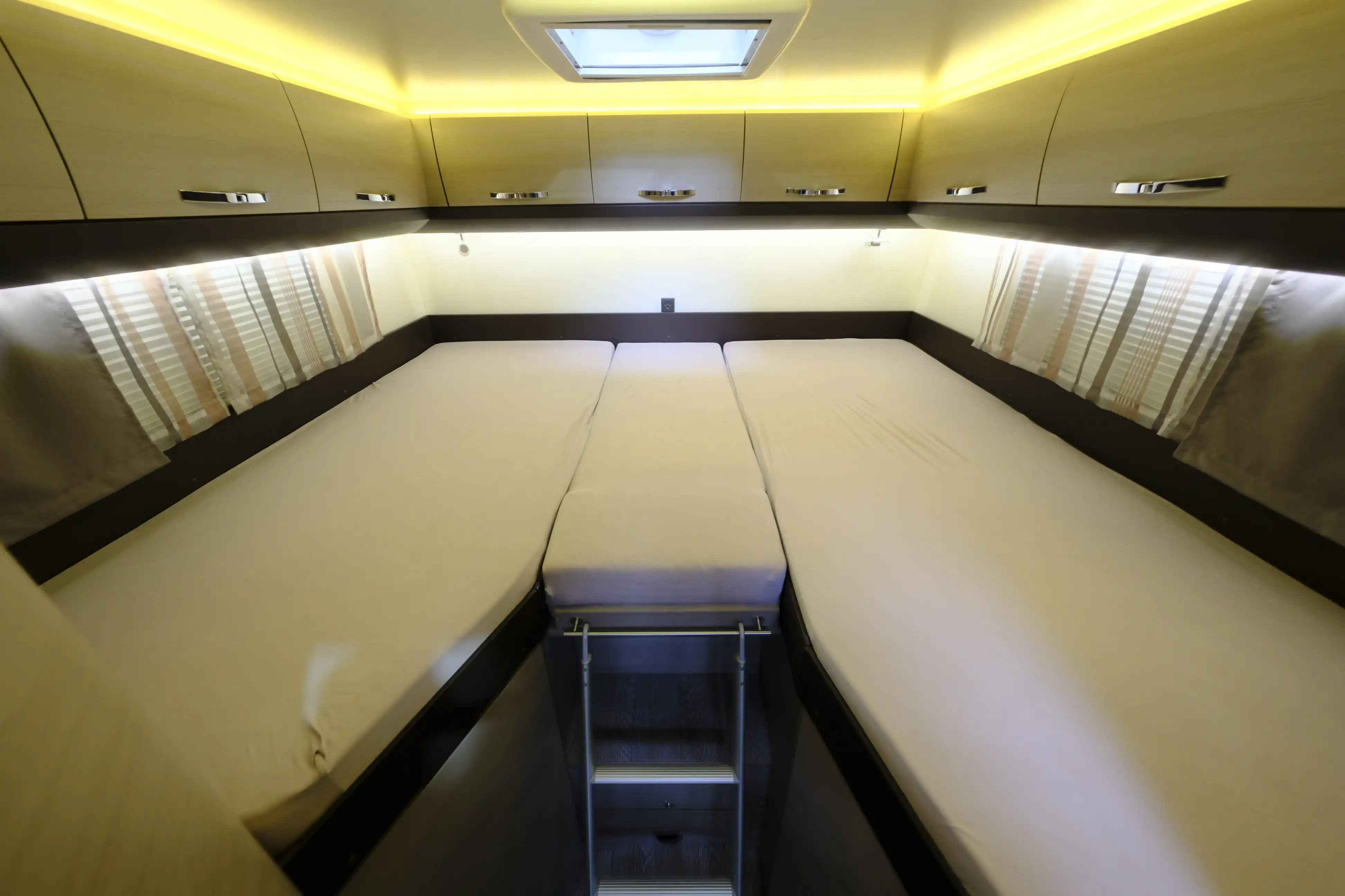 HOBBY Optima De Luxe T 75 HGE - Ansicht 11